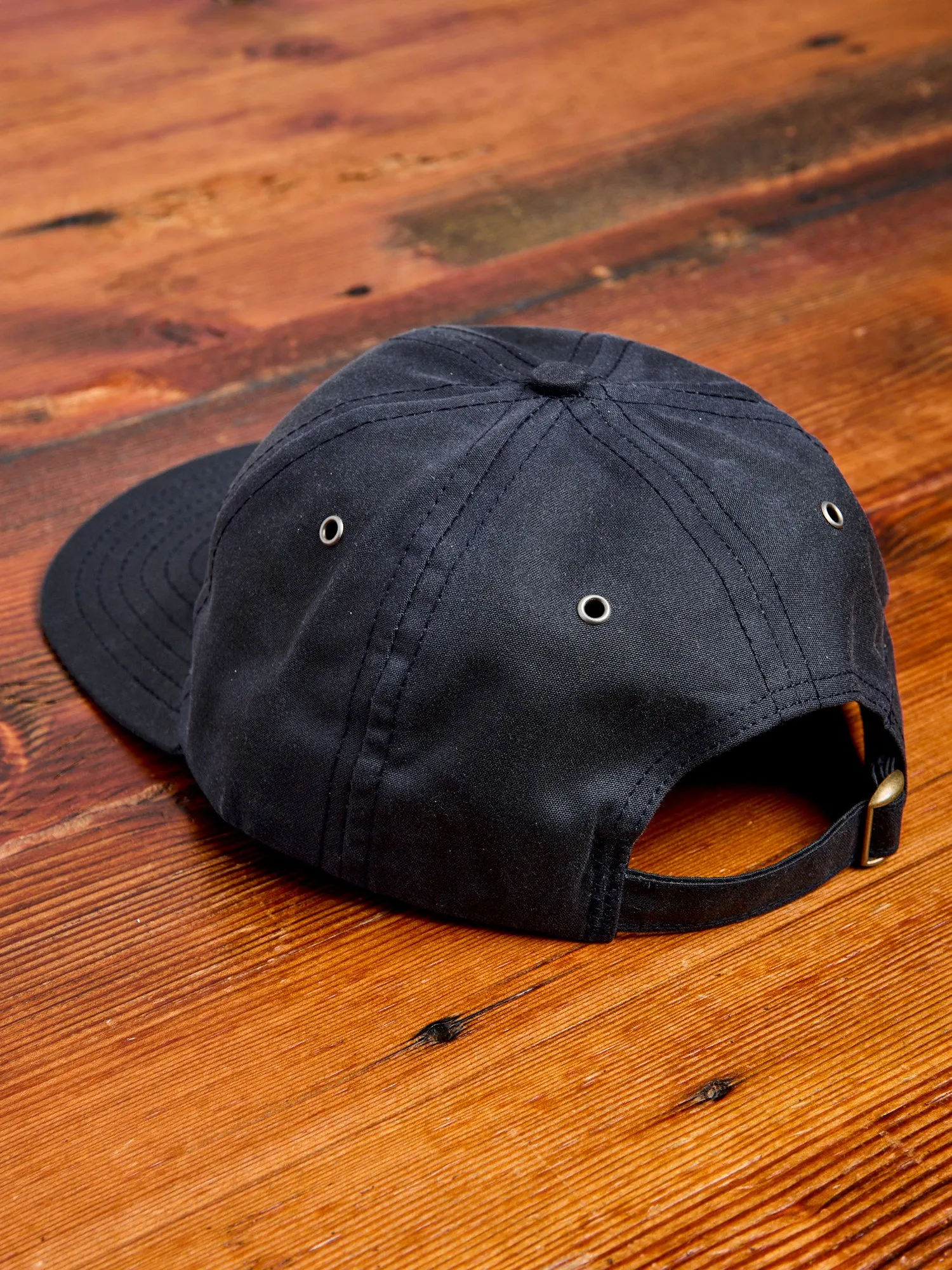 Baseball Hat in Wax Cotton Navy