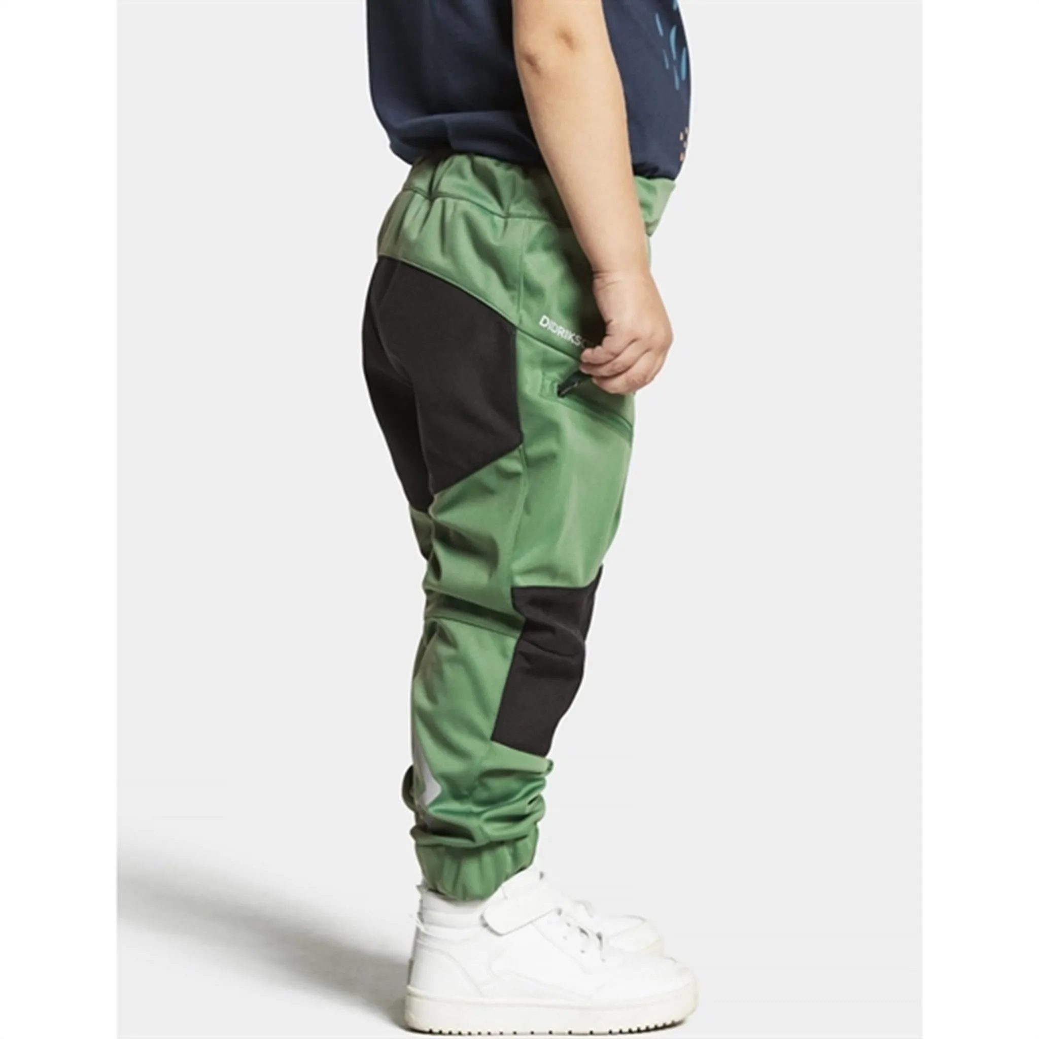 Didriksons Lövet Softshell Pants Palm Green