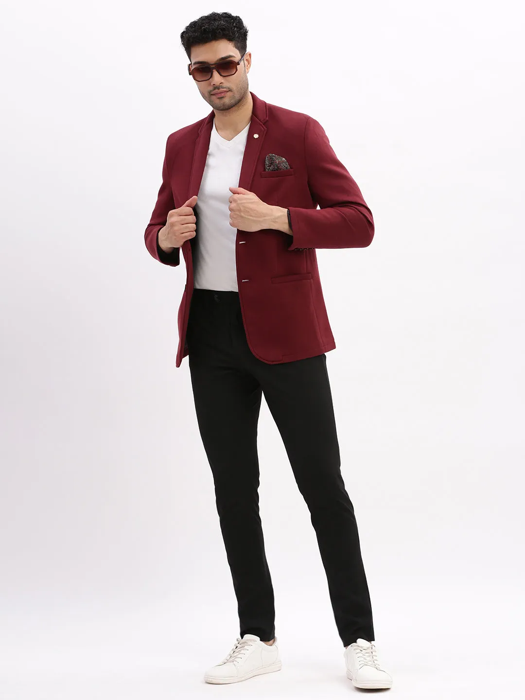 Men Solid Burgundy Single Breasted Blazer