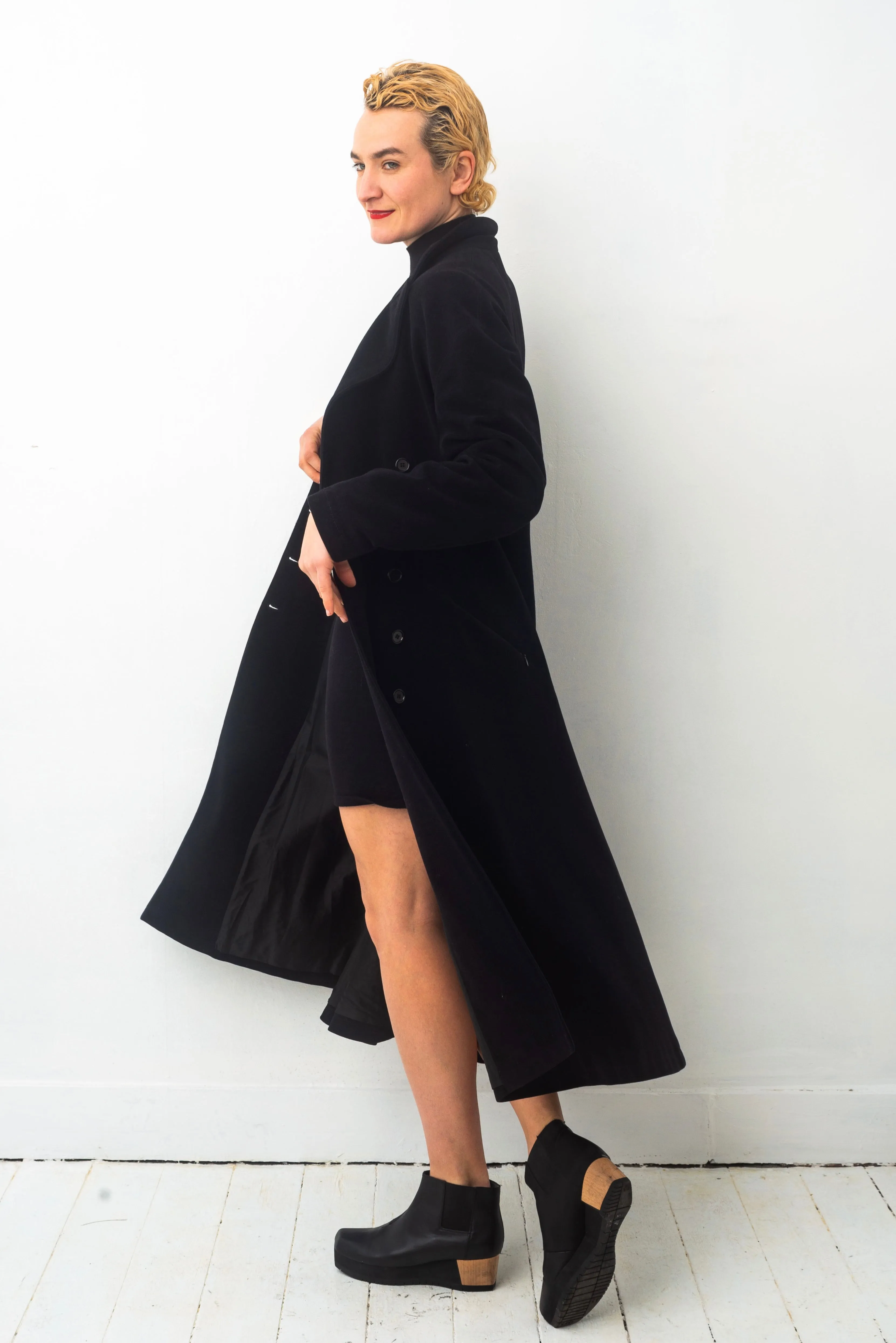 Ter et Bantine 90s long black Victorian coat