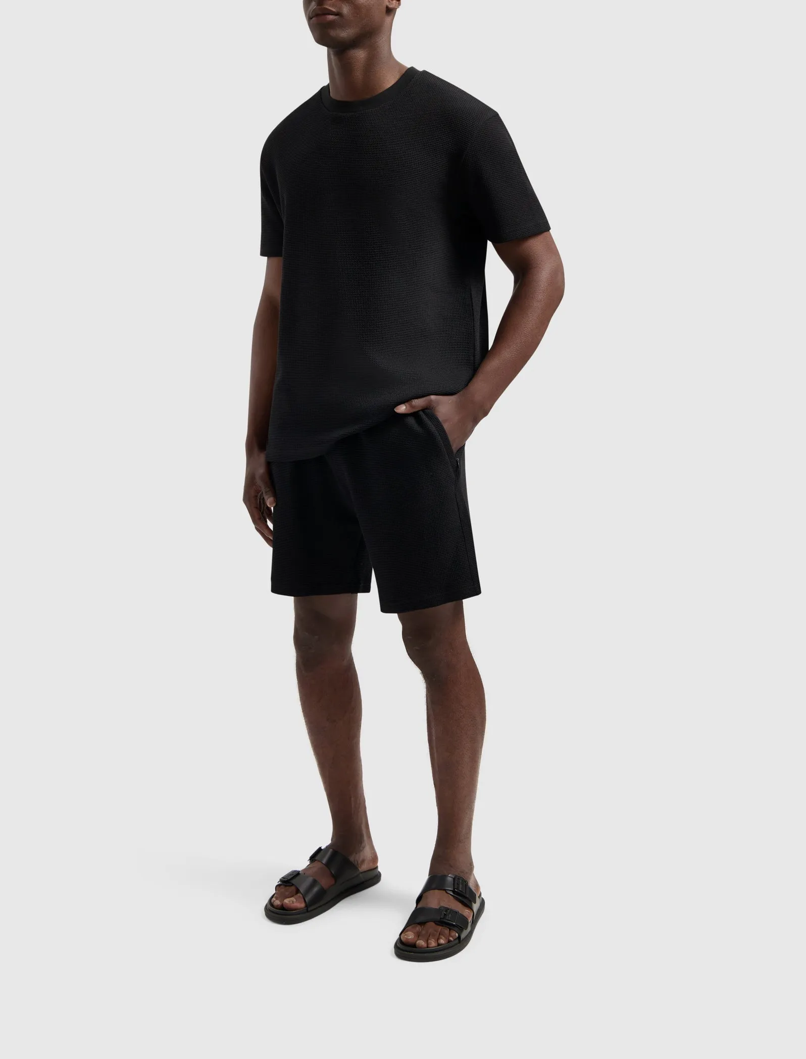 Waffle Structure Shorts | Black